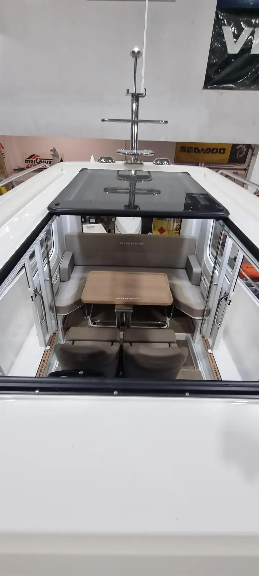 Thumbnail von Nimbus C9