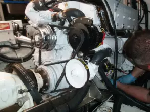 Thumbnail von Deerfoot 74 Pilothouse Interlude