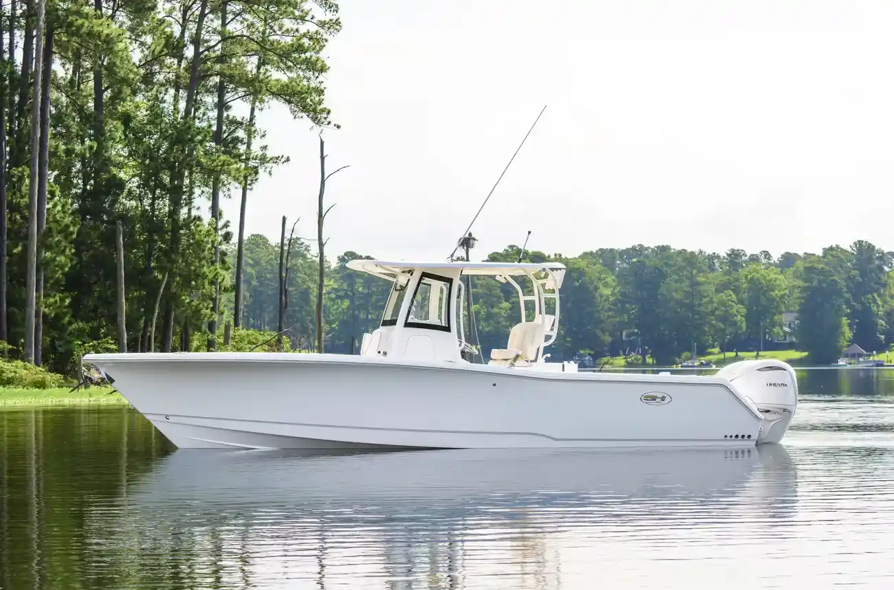 Sea Hunt Gamefish 30 CB