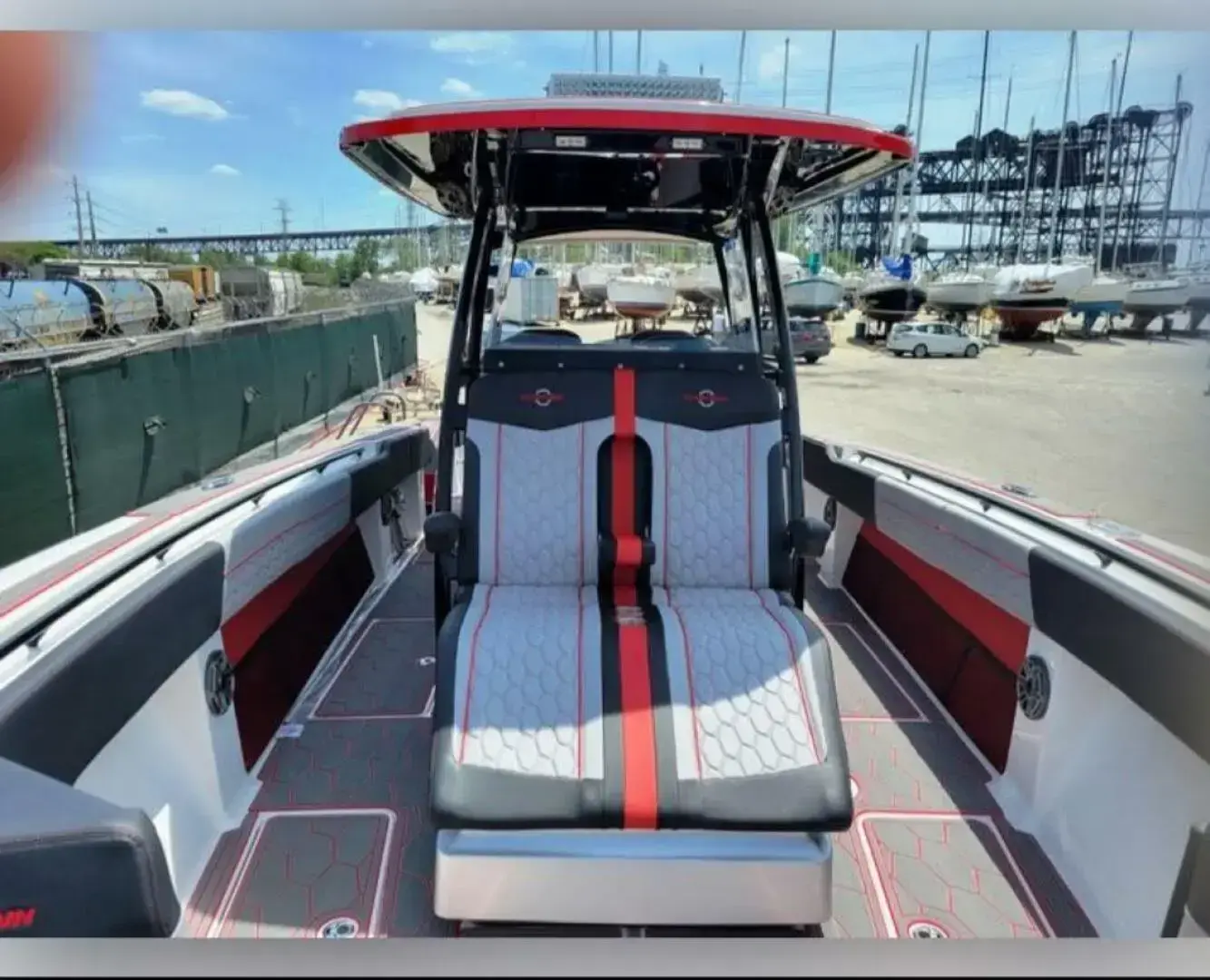 Thumbnail von Fountain 38SC