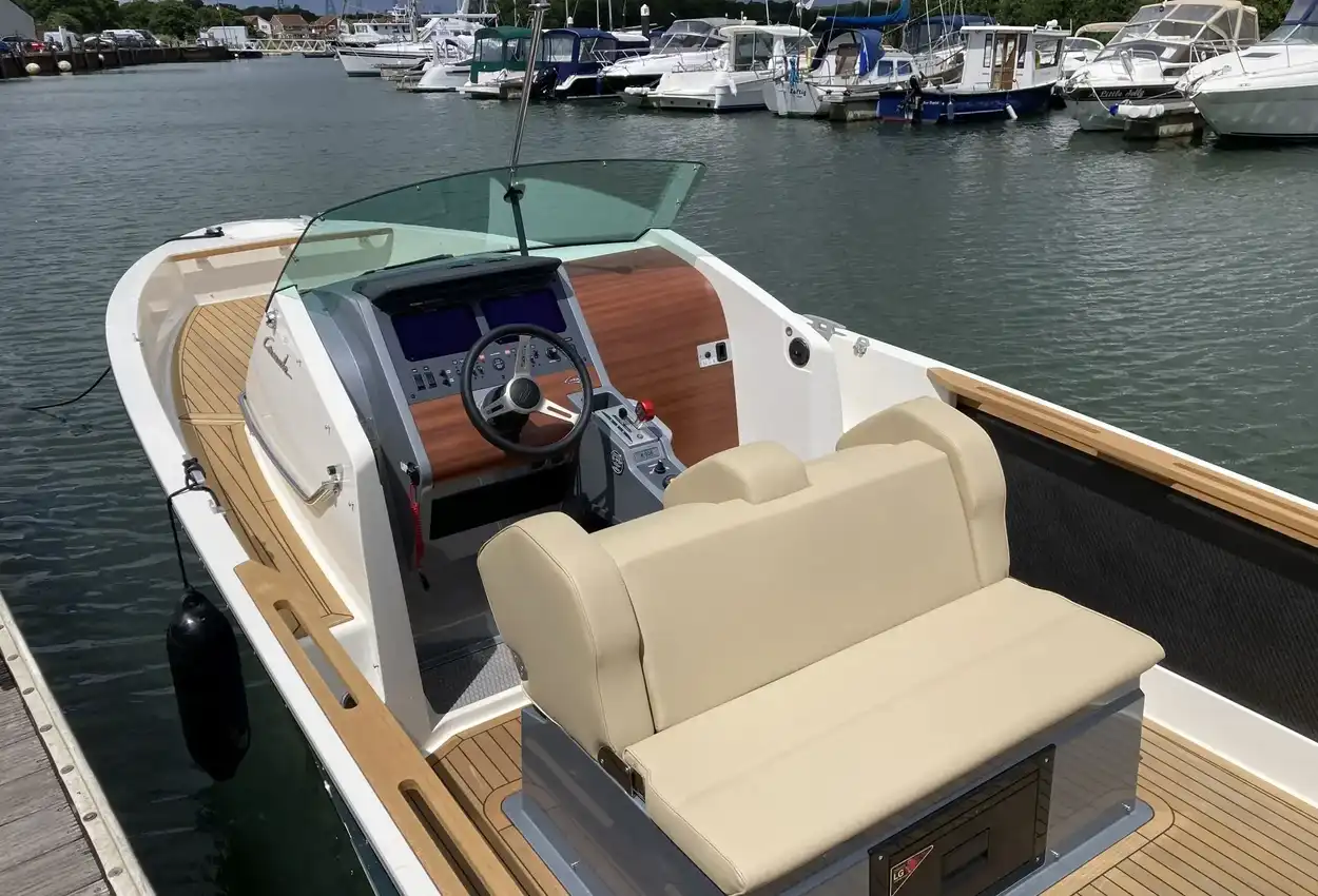 Thumbnail von Cormate Utility 27