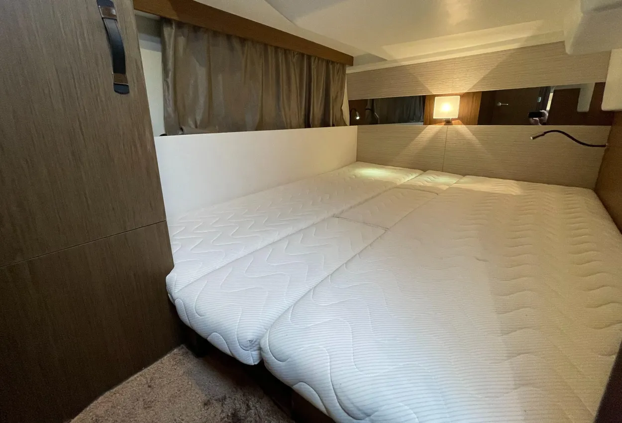 Thumbnail von Jeanneau Velasco 37F