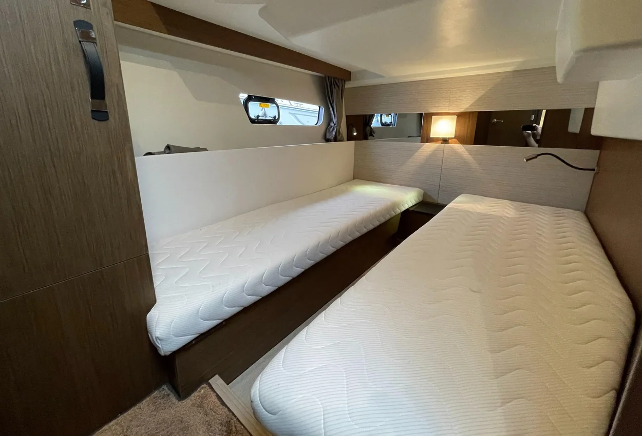 Thumbnail von Jeanneau Velasco 37F