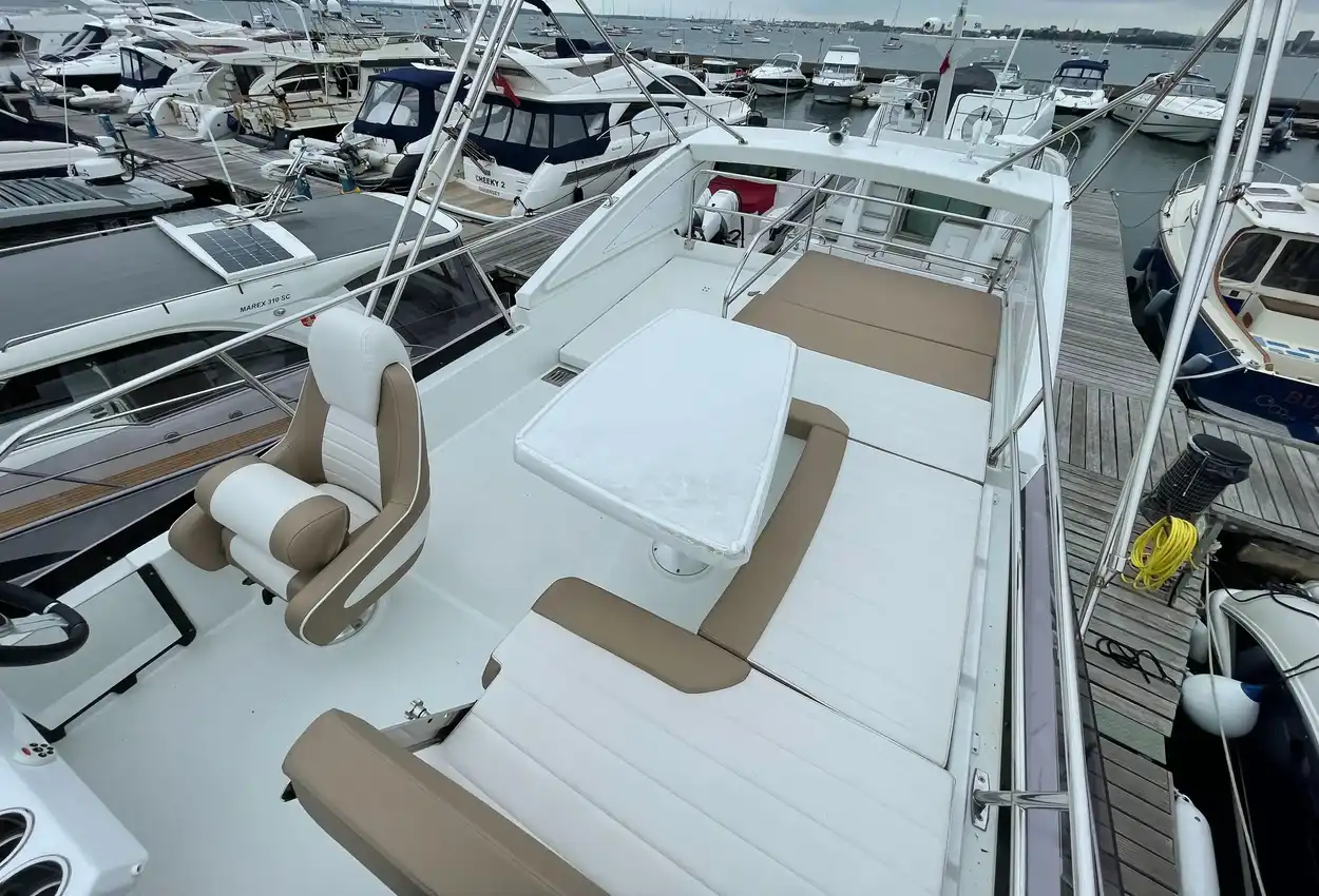 Thumbnail von Jeanneau Velasco 37F