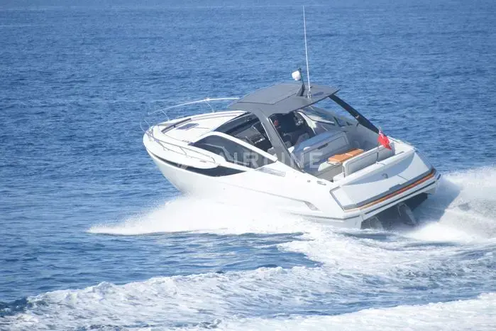 Thumbnail von Fairline F Line 33