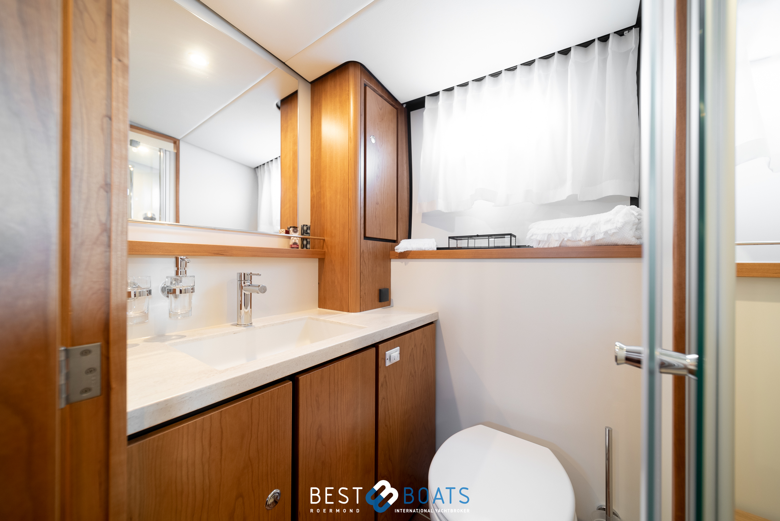 Thumbnail von Linssen Grand Sturdy 40.0 AC Dayspring