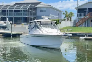 Thumbnail von Grady White Express 330 BrayKin