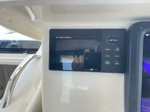 Thumbnail von Grady White Express 330 BrayKin