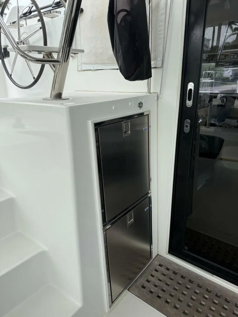 Thumbnail von Lagoon 42 JELLIBLU