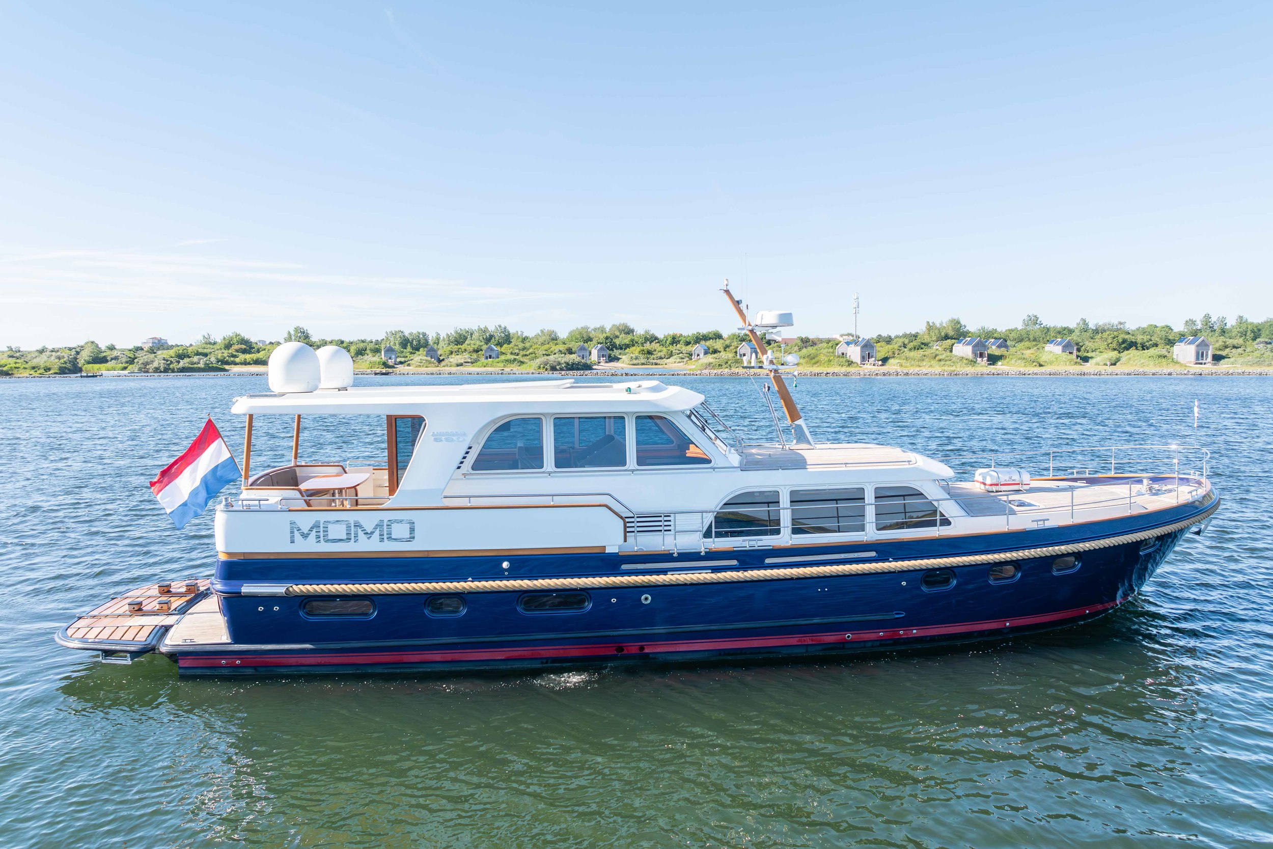 Linssen Grand Sturdy 590 AC Wheelhouse L-Class Momo