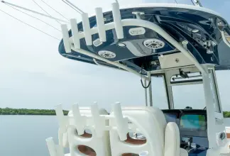 Thumbnail von Cobia 285 CC OPEN