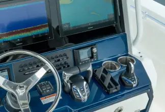 Thumbnail von Cobia 285 CC OPEN