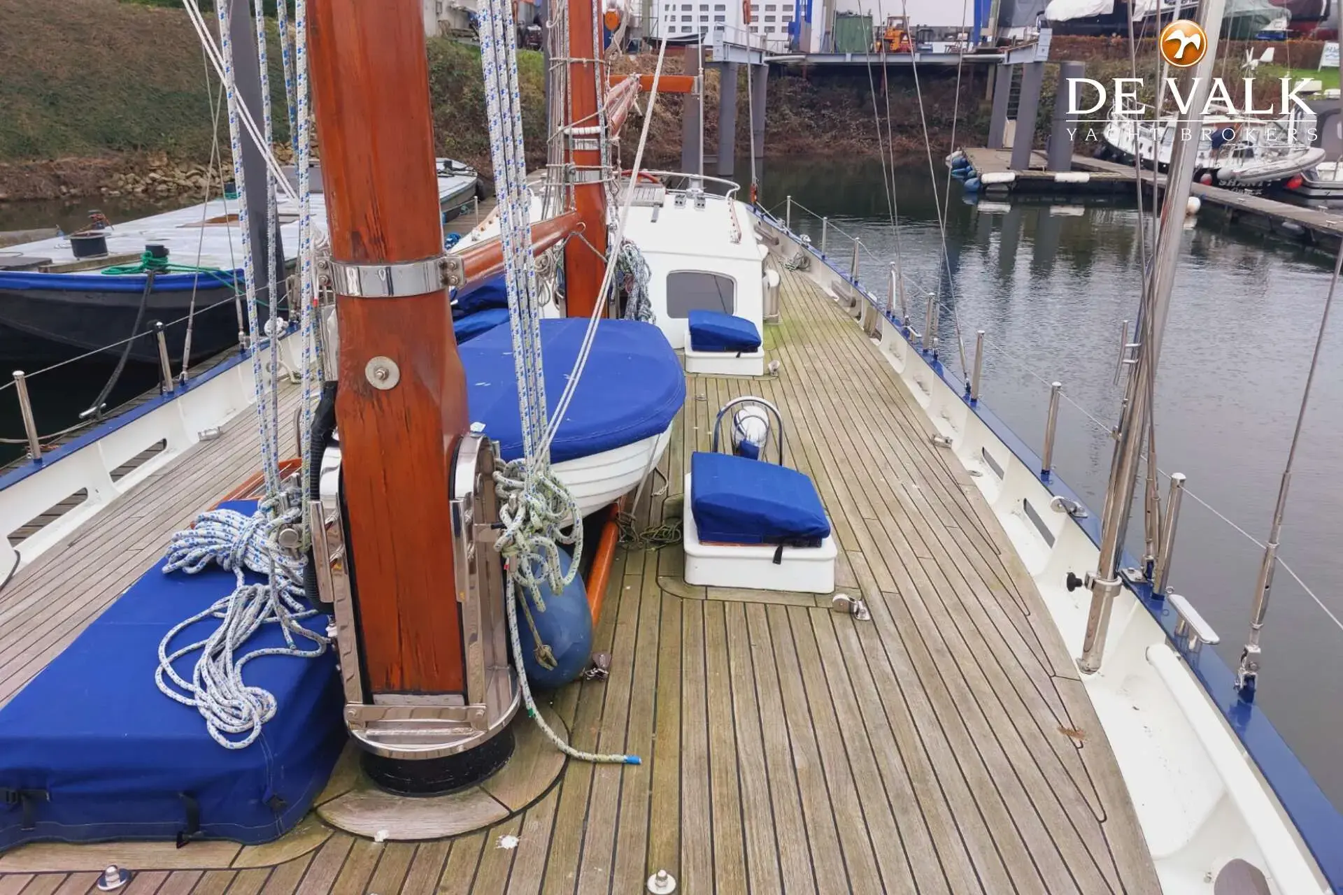 Thumbnail von Beeldsnijder Pilothouse Schoener 50