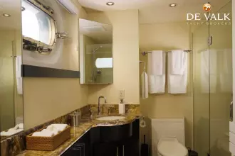 Thumbnail von Sterling 44