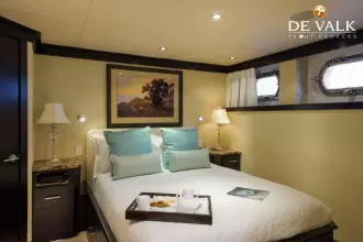 Thumbnail von Sterling 44