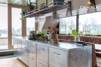 Thumbnail von Qrooz Floating Appartment