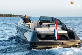 Thumbnail von Reborn 38 Bowrider