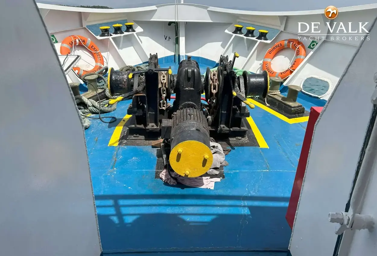 Thumbnail von CAR/PASSENGERS FERRY 33