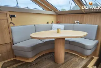 Thumbnail von Van Den Hoven Executive 1700