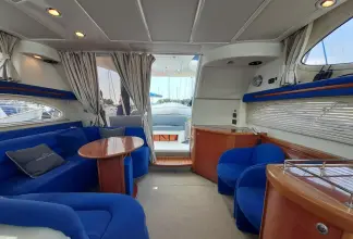 Thumbnail von Sealine F37 Moira