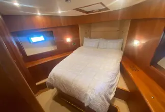 Thumbnail von Trader 42 Kukup Lady