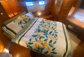 Thumbnail von Trader 42 Kukup Lady