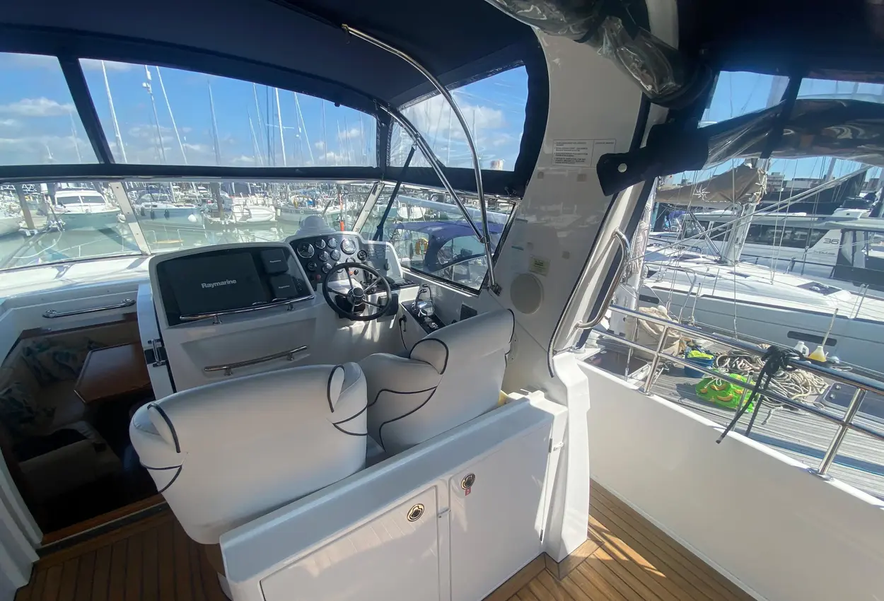 Thumbnail von Trader 42 Kukup Lady