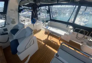 Thumbnail von Trader 42 Kukup Lady