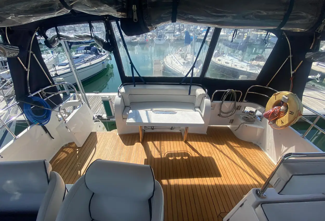 Thumbnail von Trader 42 Kukup Lady