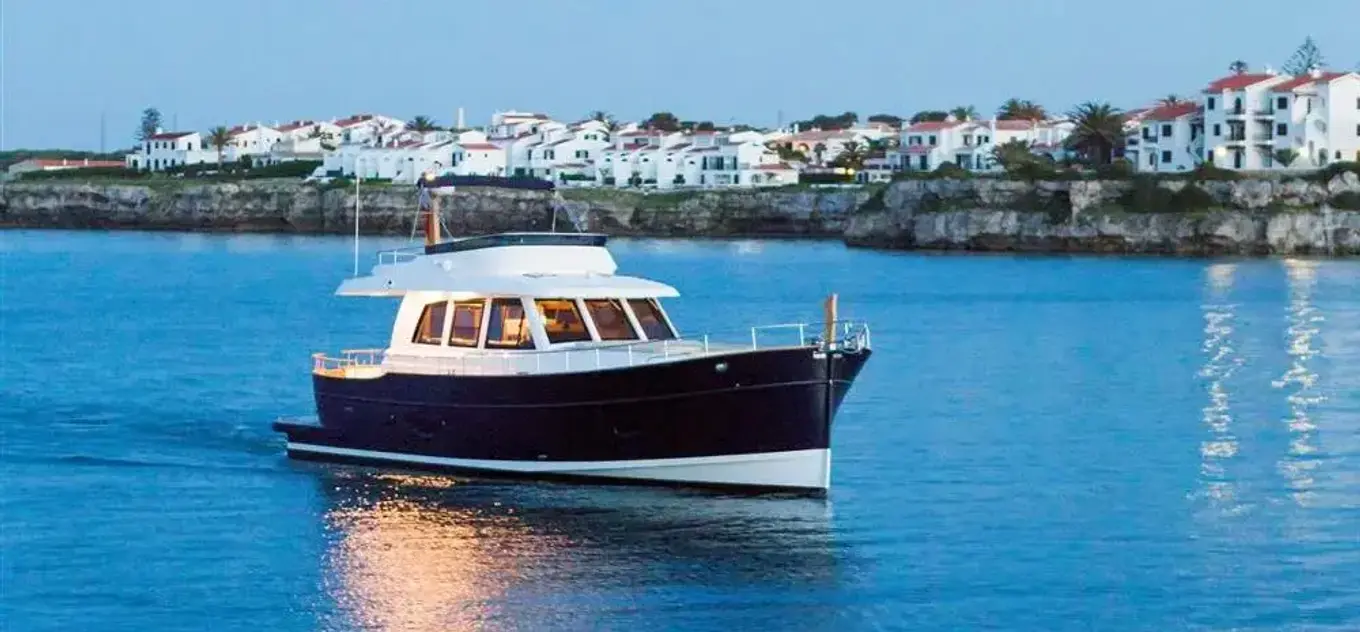Sasga Yachts Menorquin 55 Hardtop