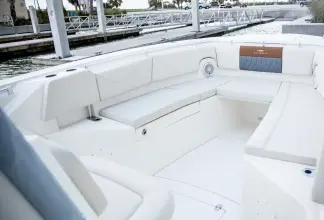 Thumbnail von Cobia 320 CC