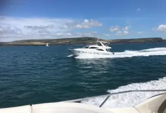 Thumbnail von Sealine T60 LILLY B