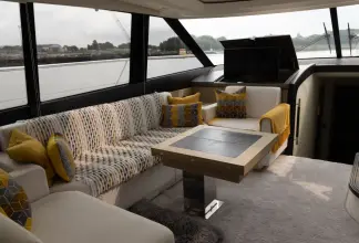 Thumbnail von Prestige 560