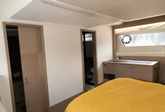 Thumbnail von Prestige 560