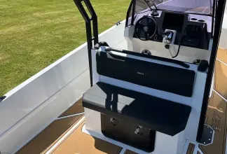 Thumbnail von Iron Boats 827 T-Top