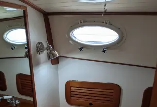 Thumbnail von Hinckley Picnic Boat 36 Bubbles