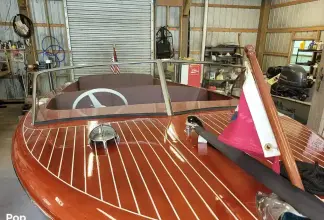 Thumbnail von Chris Craft Holiday 18