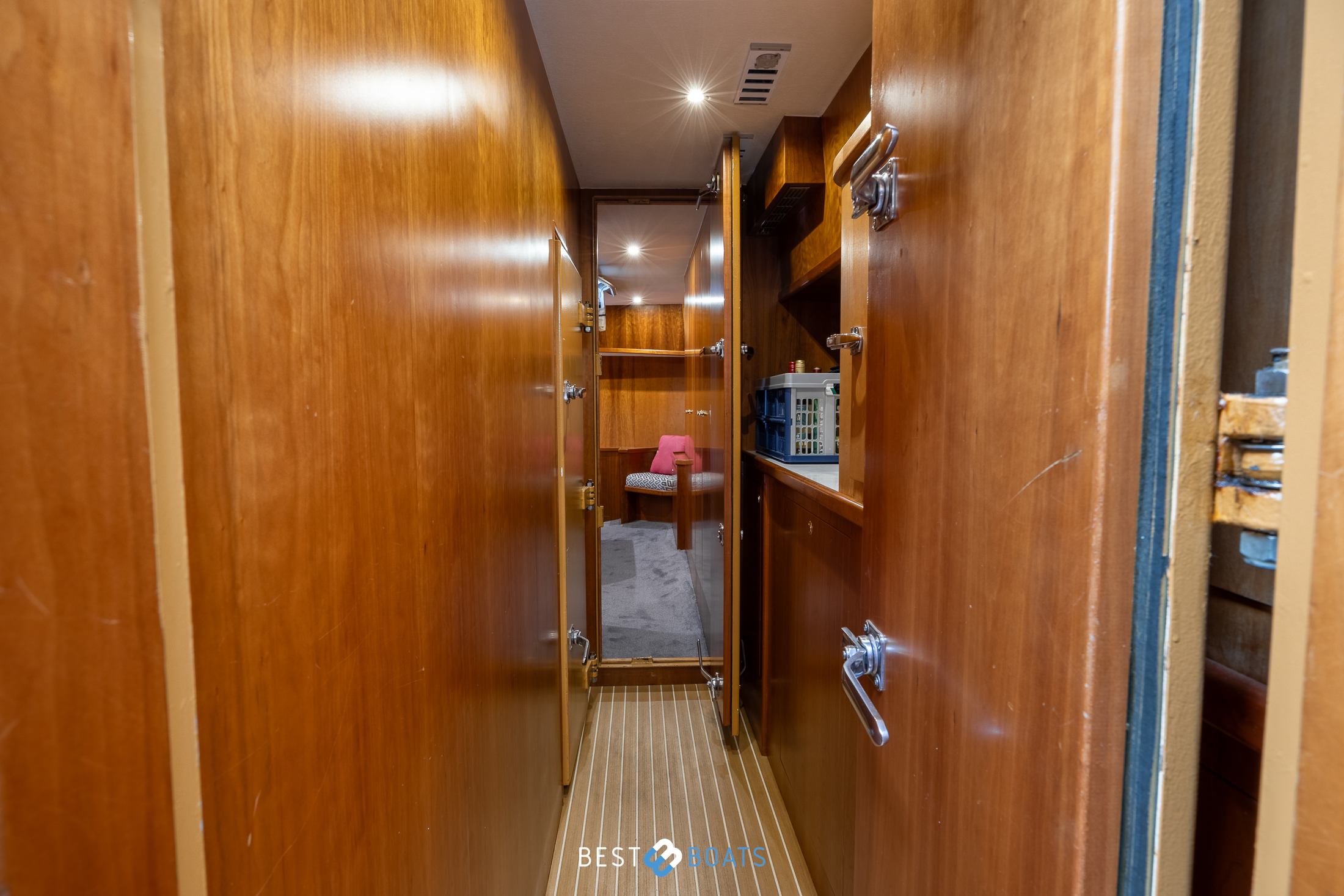 Thumbnail von Pilot 50