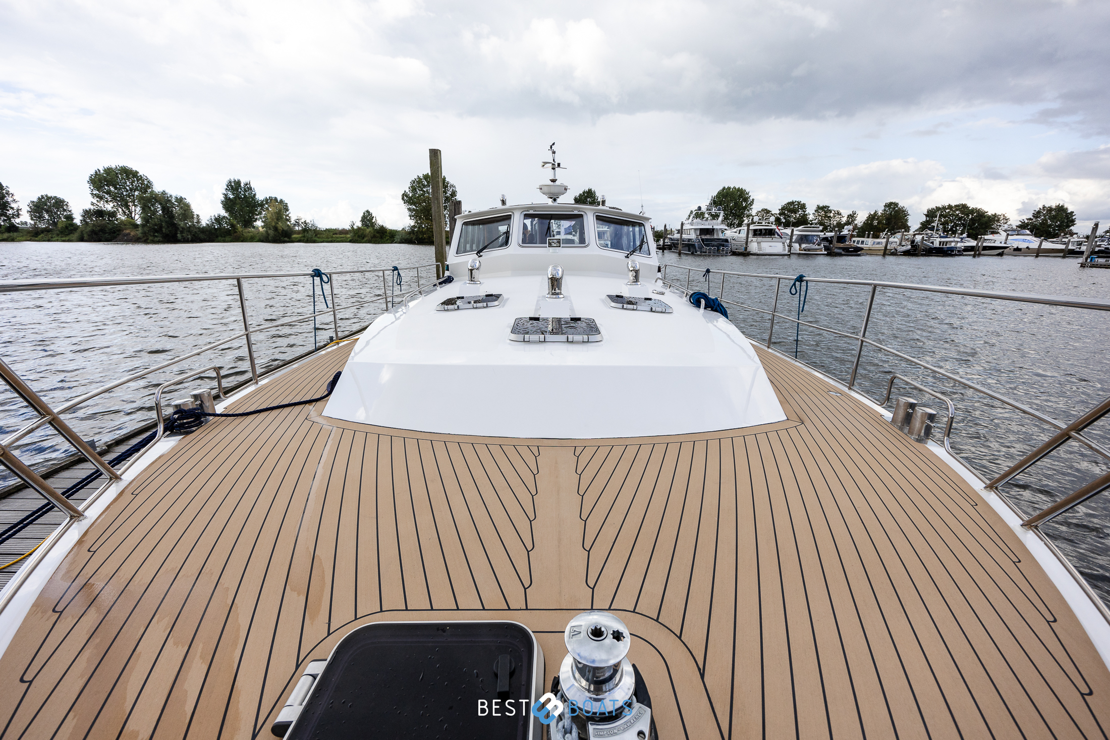 Thumbnail von Pilot 50