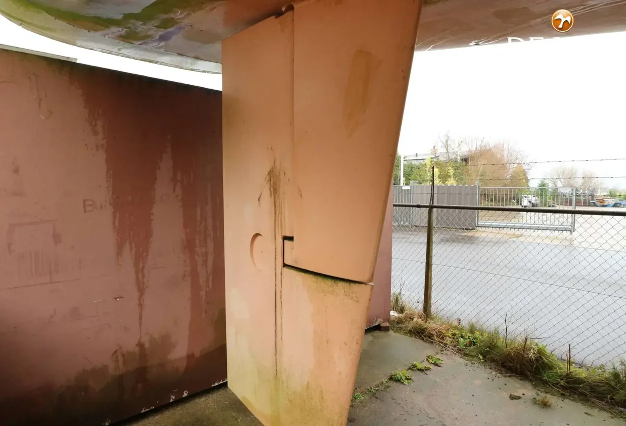 Thumbnail von Trintella 82AD hull