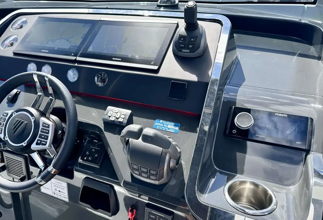 Thumbnail von Fairline F Line 33