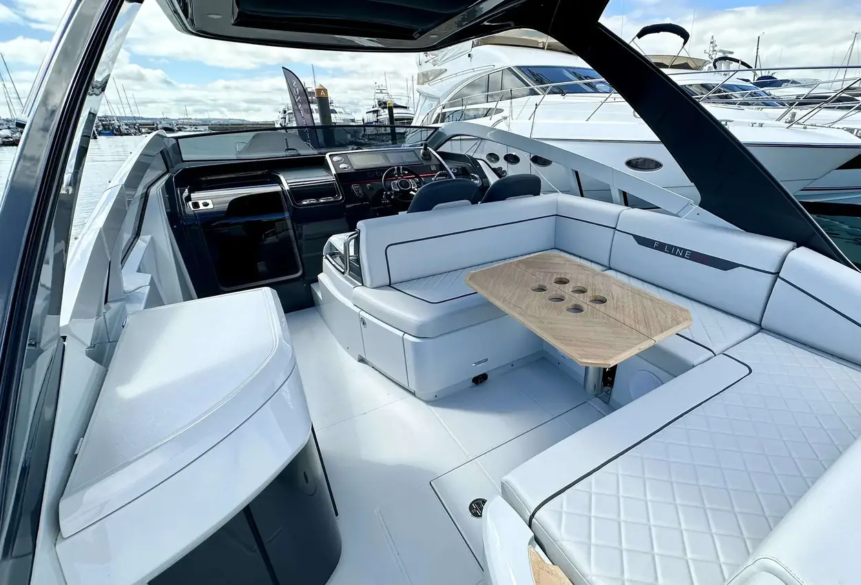 Thumbnail von Fairline F Line 33