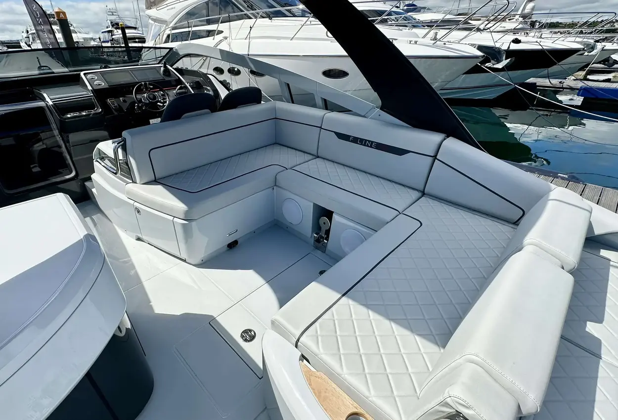 Thumbnail von Fairline F Line 33