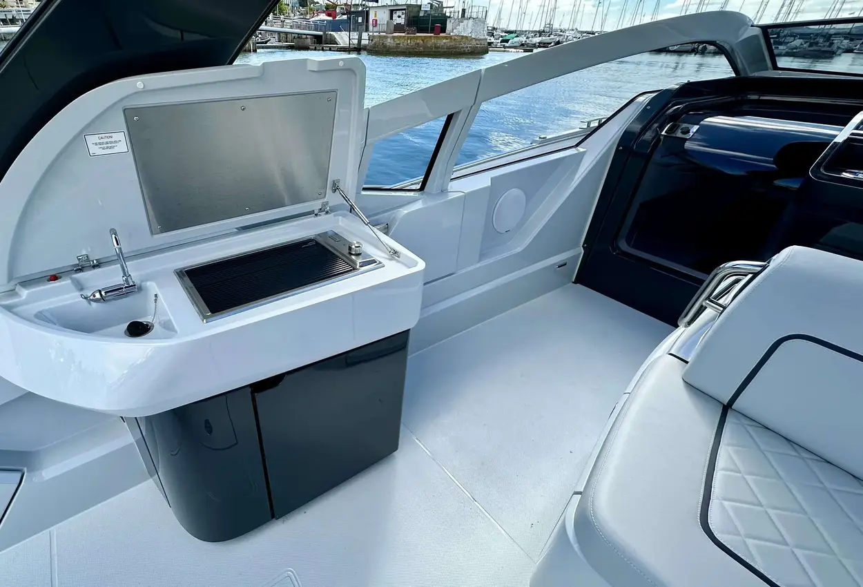 Thumbnail von Fairline F Line 33