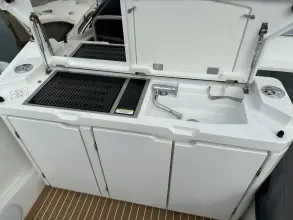 Thumbnail von Sealine F430 3 cabin layout