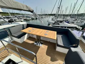 Thumbnail von Sealine F430 Raymarine navigation suite