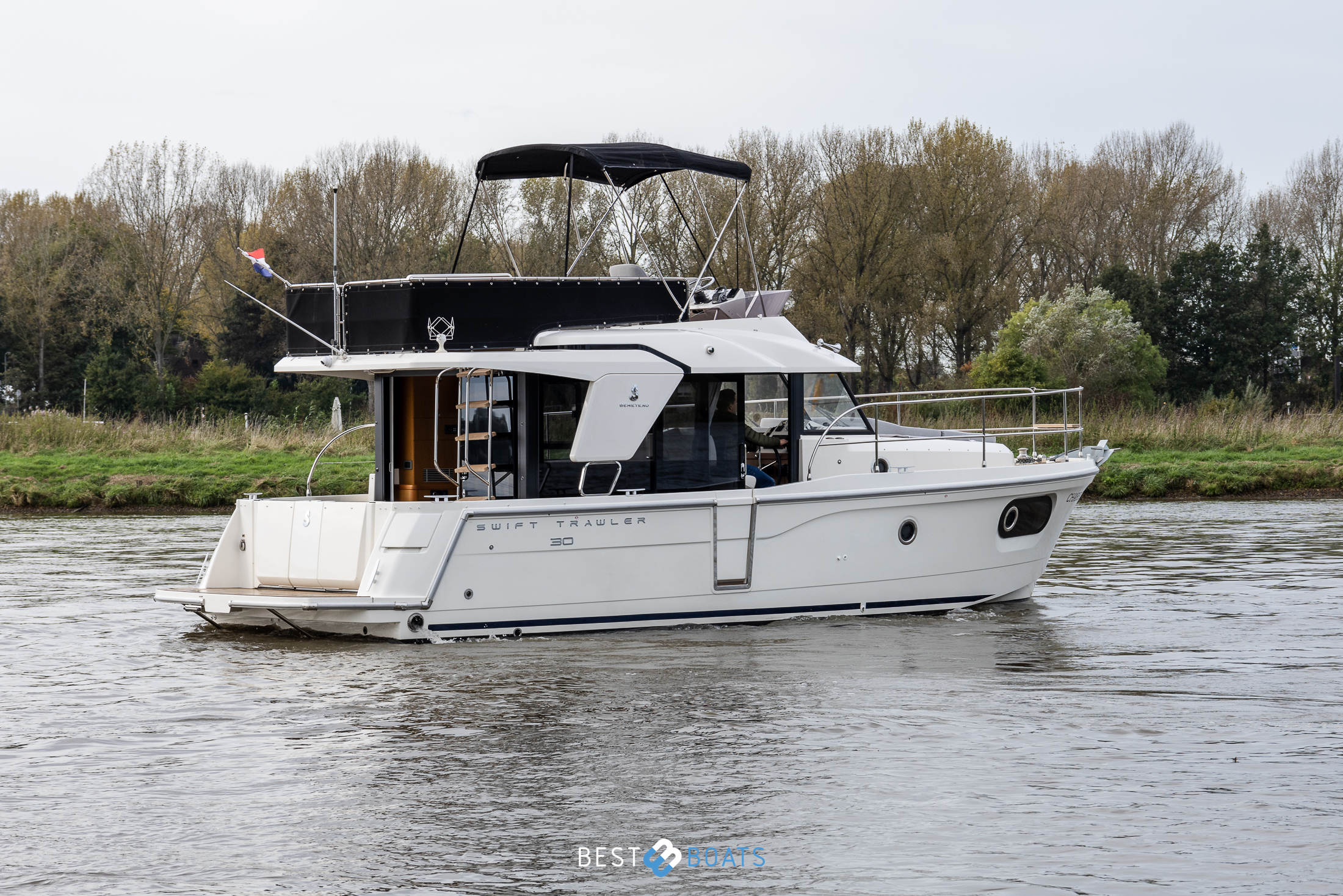 Thumbnail von Beneteau Swift Trawler 30 Charbet