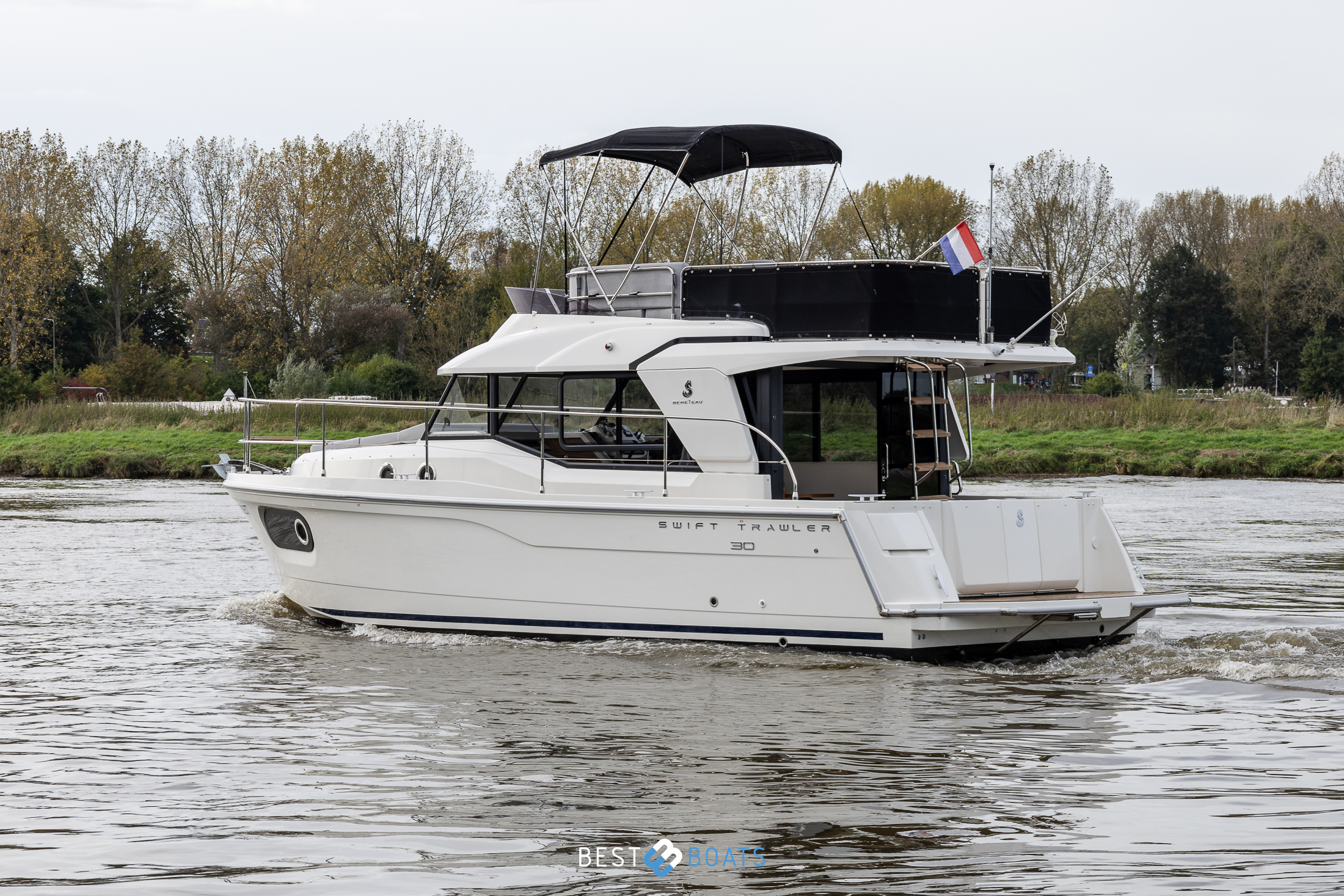 Thumbnail von Beneteau Swift Trawler 30 Charbet