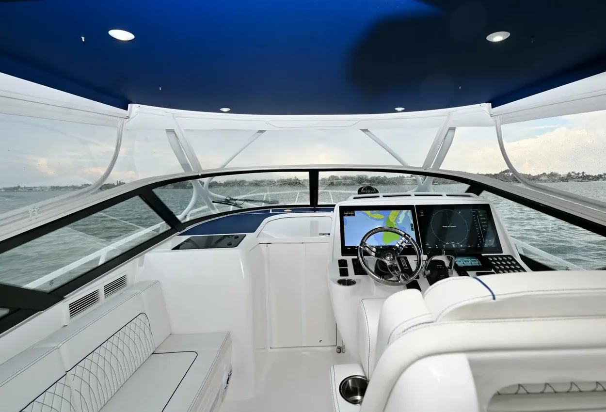 Thumbnail von Intrepid 438 Evolution