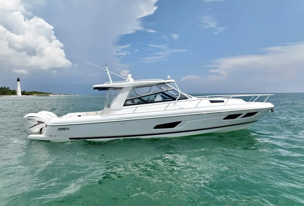 Thumbnail von Intrepid 438 Evolution